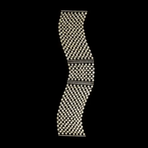 A Pair of Cuffs Pearl Mesh & Diamond