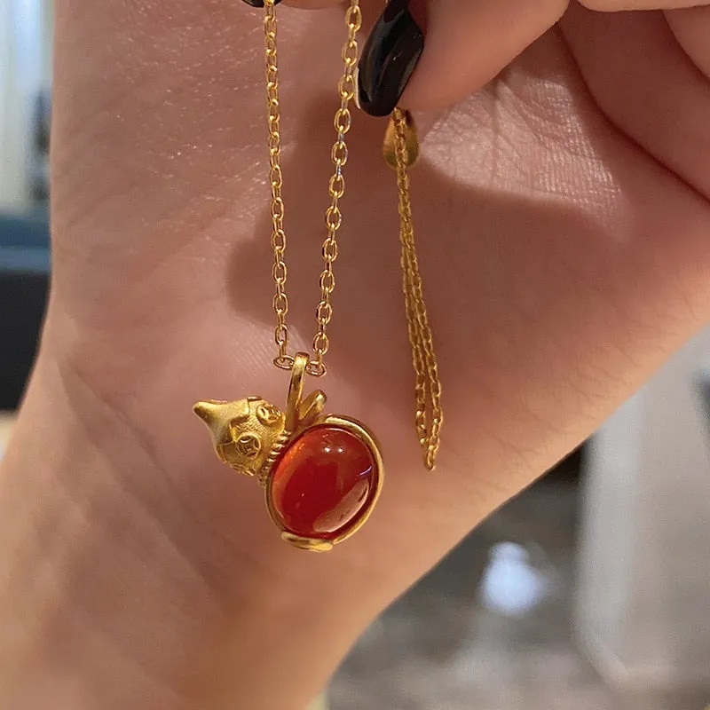 Ancient gold craft creative small gourd pendant Chinese classic inlaid natural red chalcedony necklace