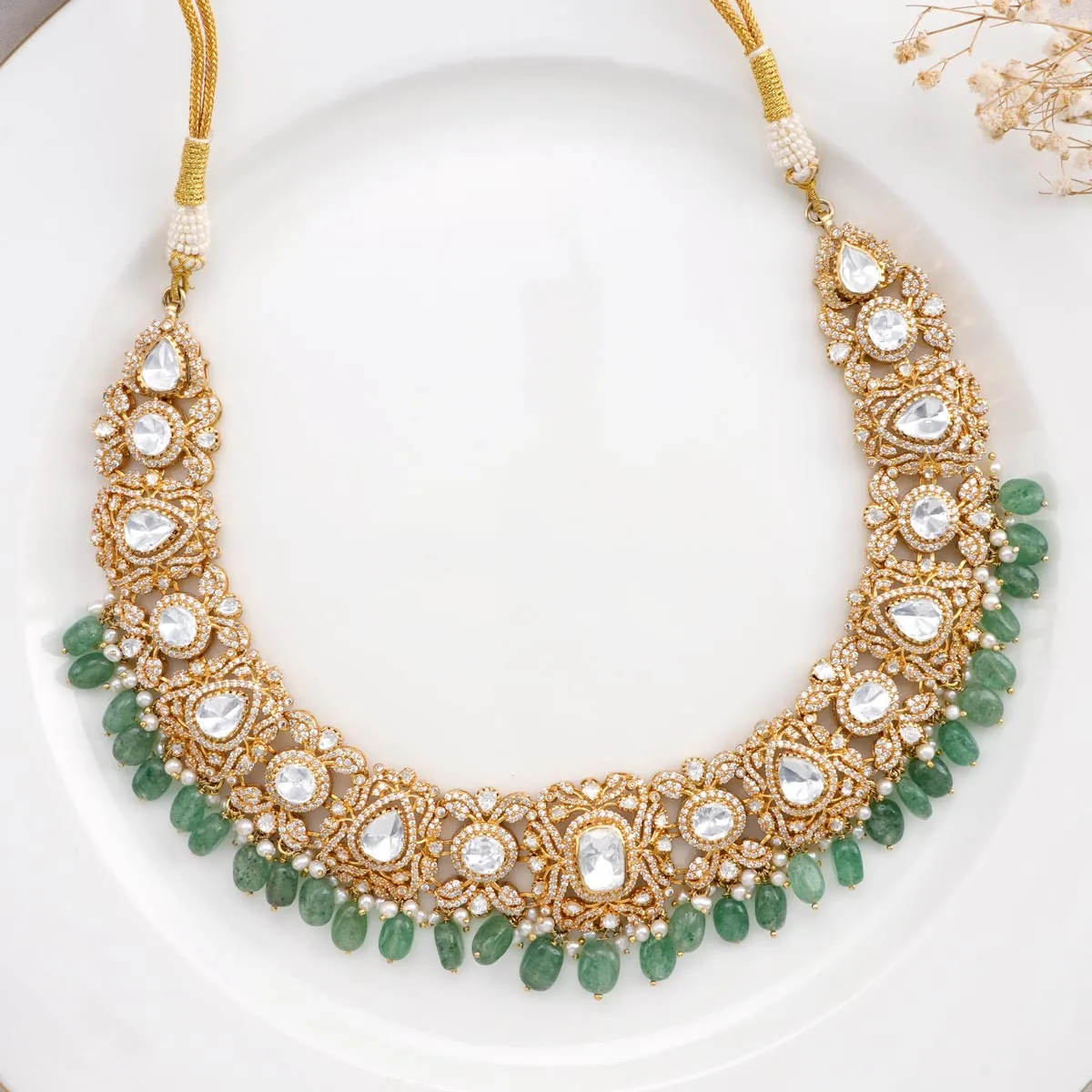 Anishta Short Necklace Set