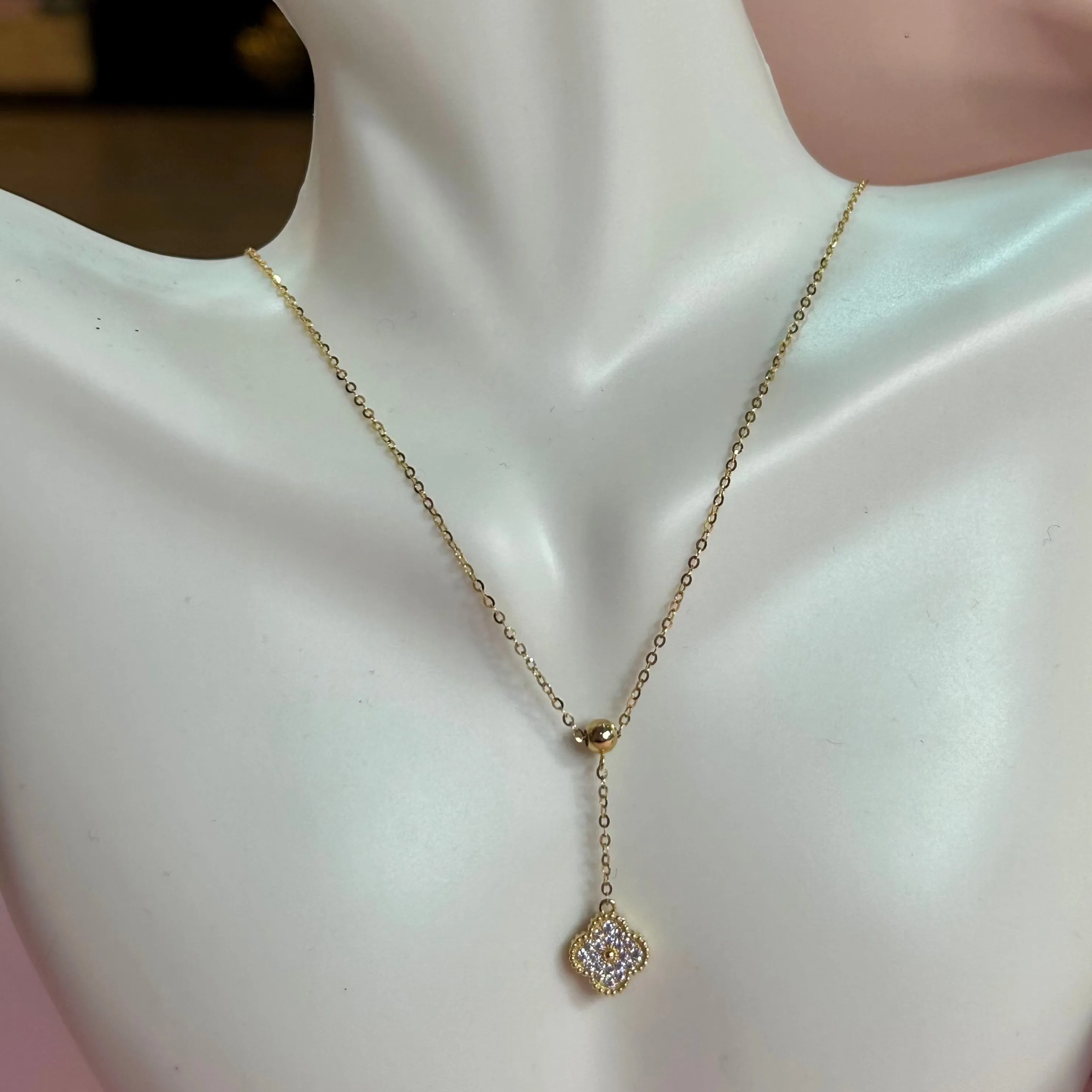 Bella Clover Necklace 18K Solid Gold