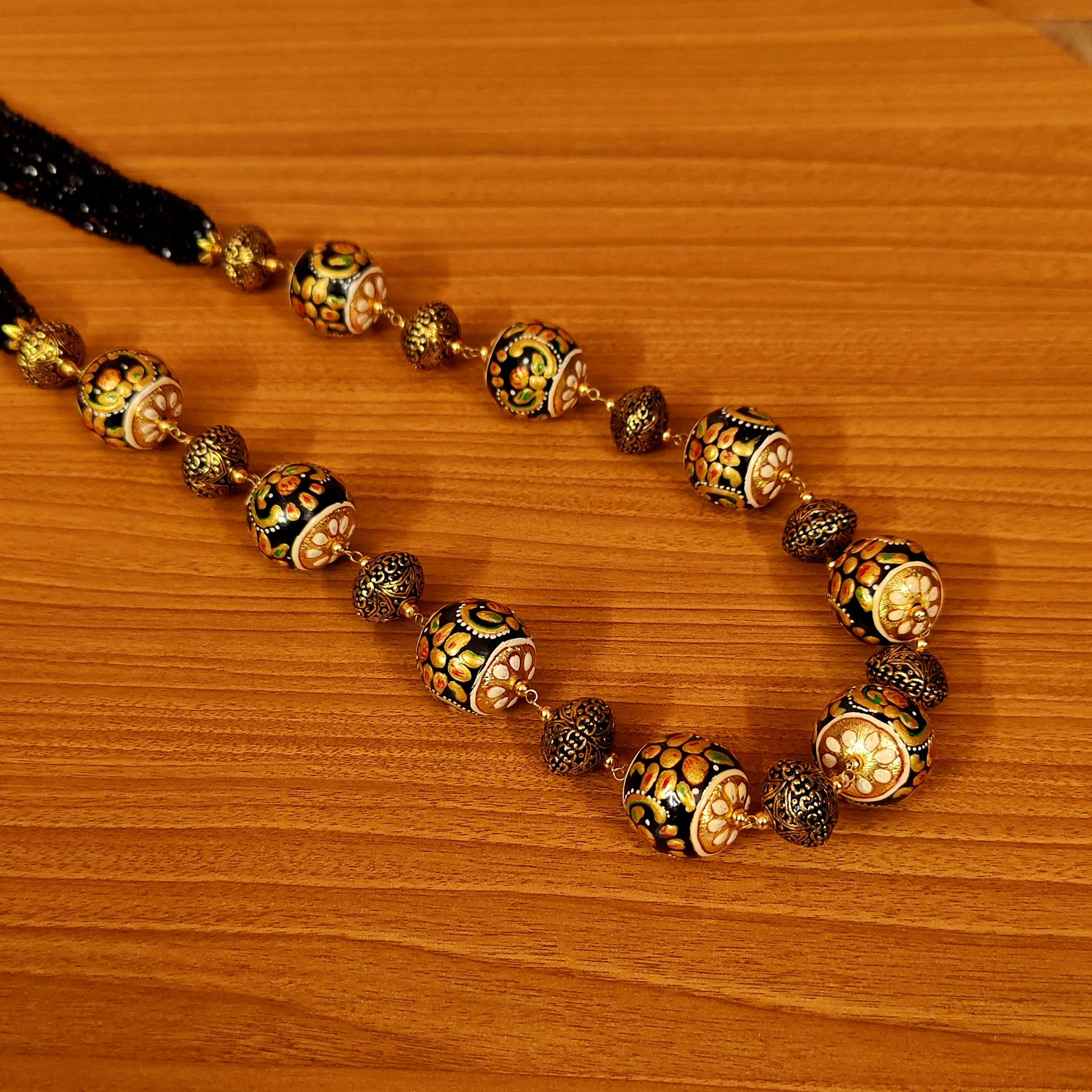 BLACK MEENAKARI BEADS & GOLD ANTIQUE BEADS NECKLACE