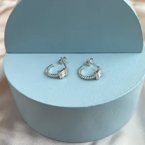 Brilliant cut earrings