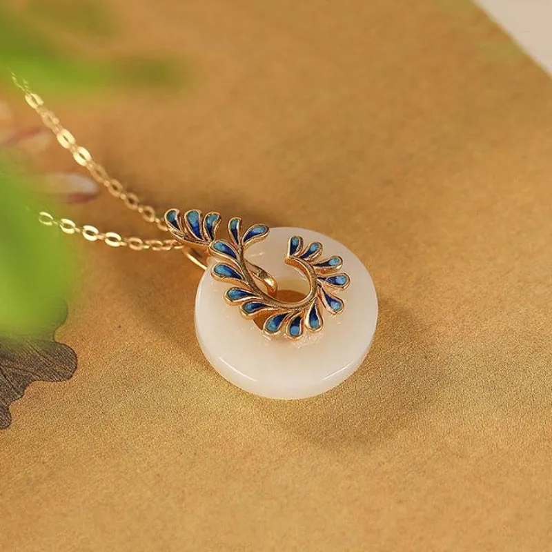 Classic Design Natural Hotan Jade Round Exquisite Necklace for women