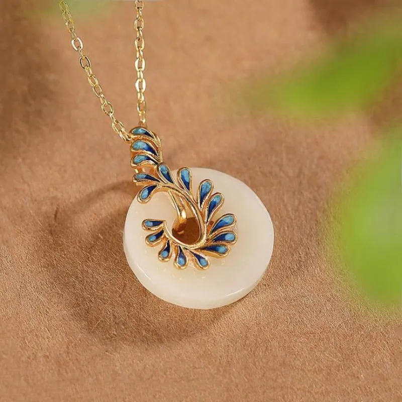Classic Design Natural Hotan Jade Round Exquisite Necklace for women