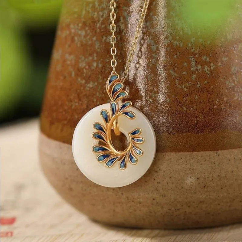 Classic Design Natural Hotan Jade Round Exquisite Necklace for women