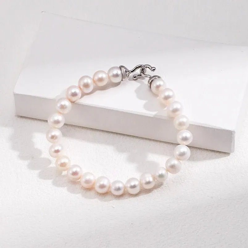 Elegant Natural Pearl Bracelets