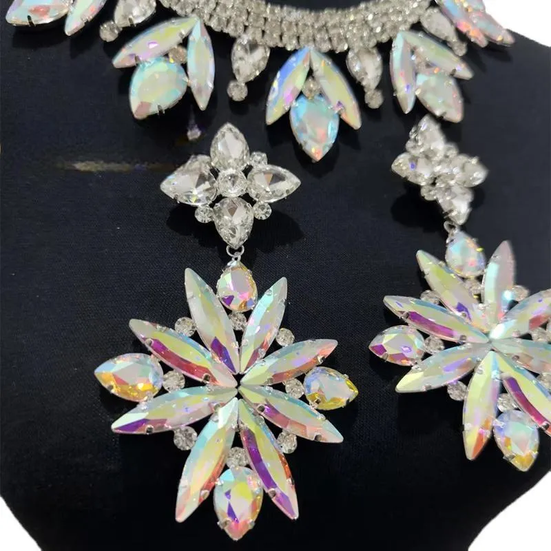 Exquisite Fuchsia color Rhinestones Necklace Earring Set