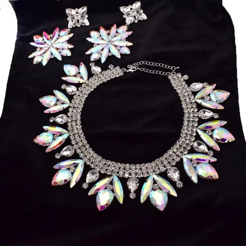 Exquisite Fuchsia color Rhinestones Necklace Earring Set
