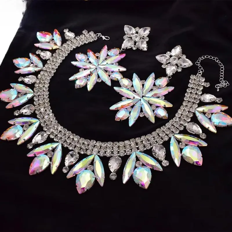 Exquisite Fuchsia color Rhinestones Necklace Earring Set