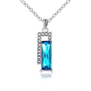 Exquisite Small Trendy Geometric Rectangle Austrian Crystal Pendant Necklace