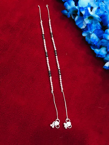 Graceful Silver Color Anklets With Beads Design For Women