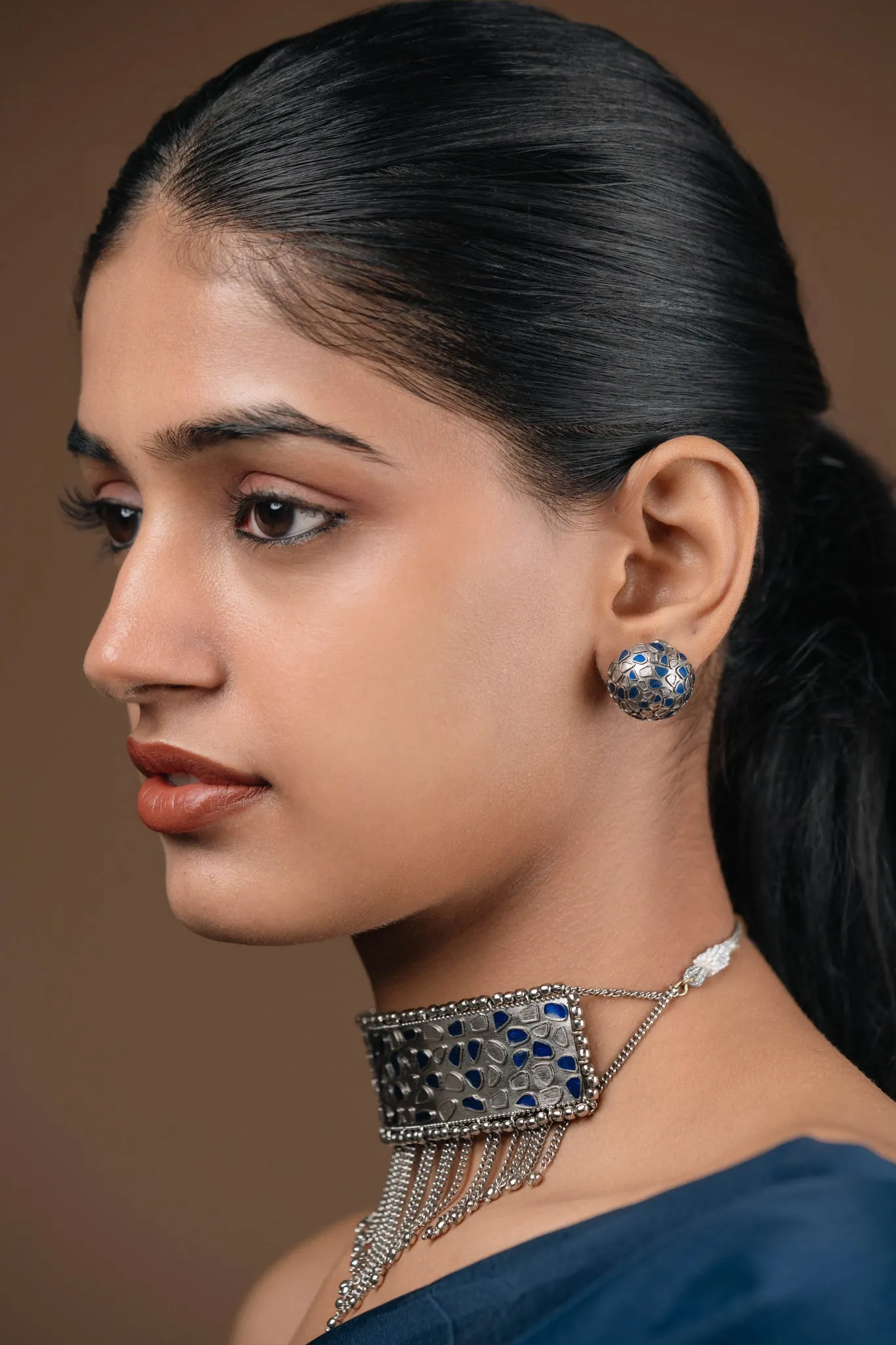Leela Studs