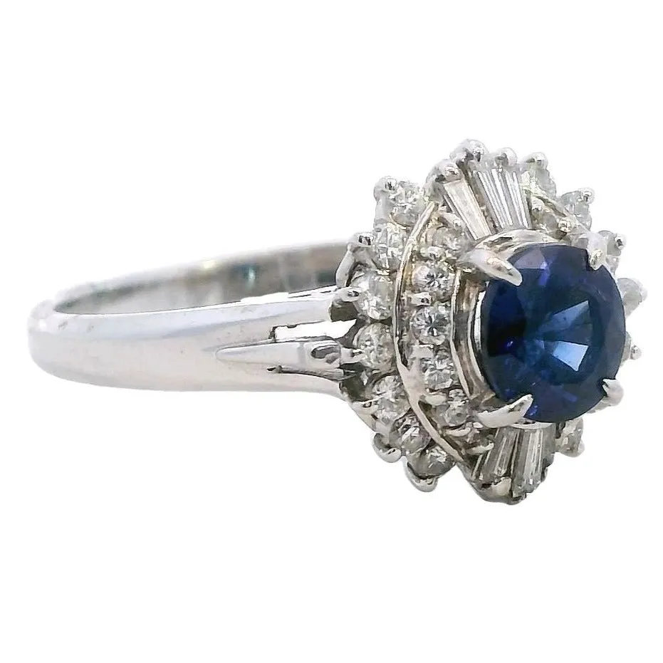Luxurious Splendour: Platinum Diamond & Sapphire Ring - Elegance Redefined