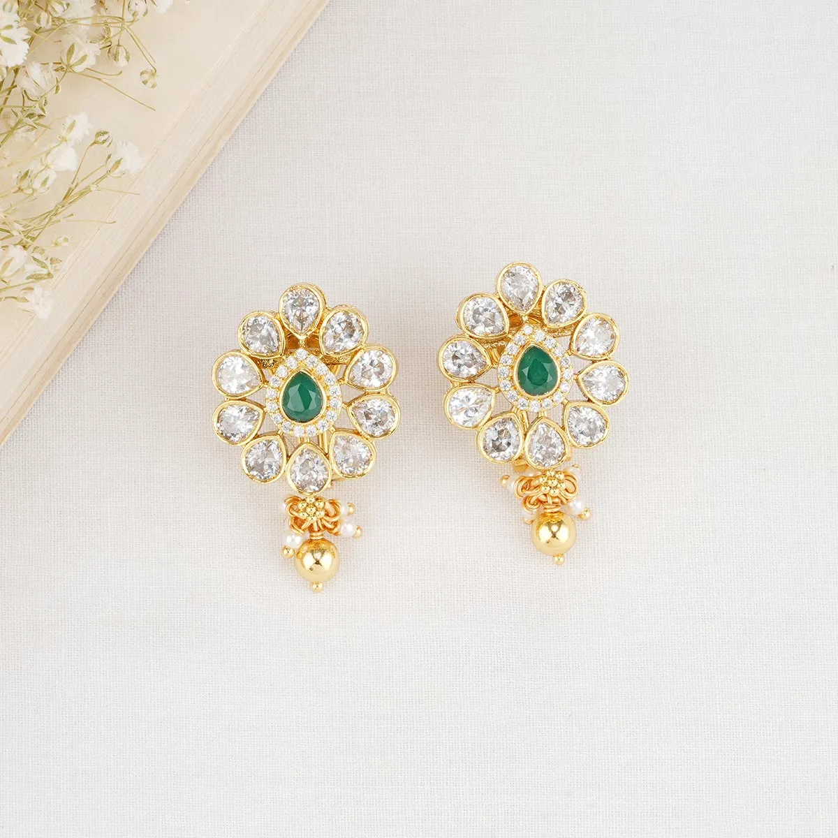 Sidhikha Short Necklace Set