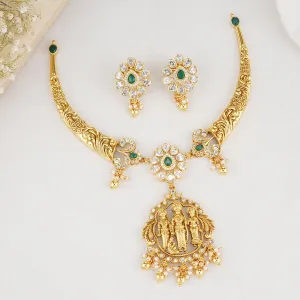 Sidhikha Short Necklace Set