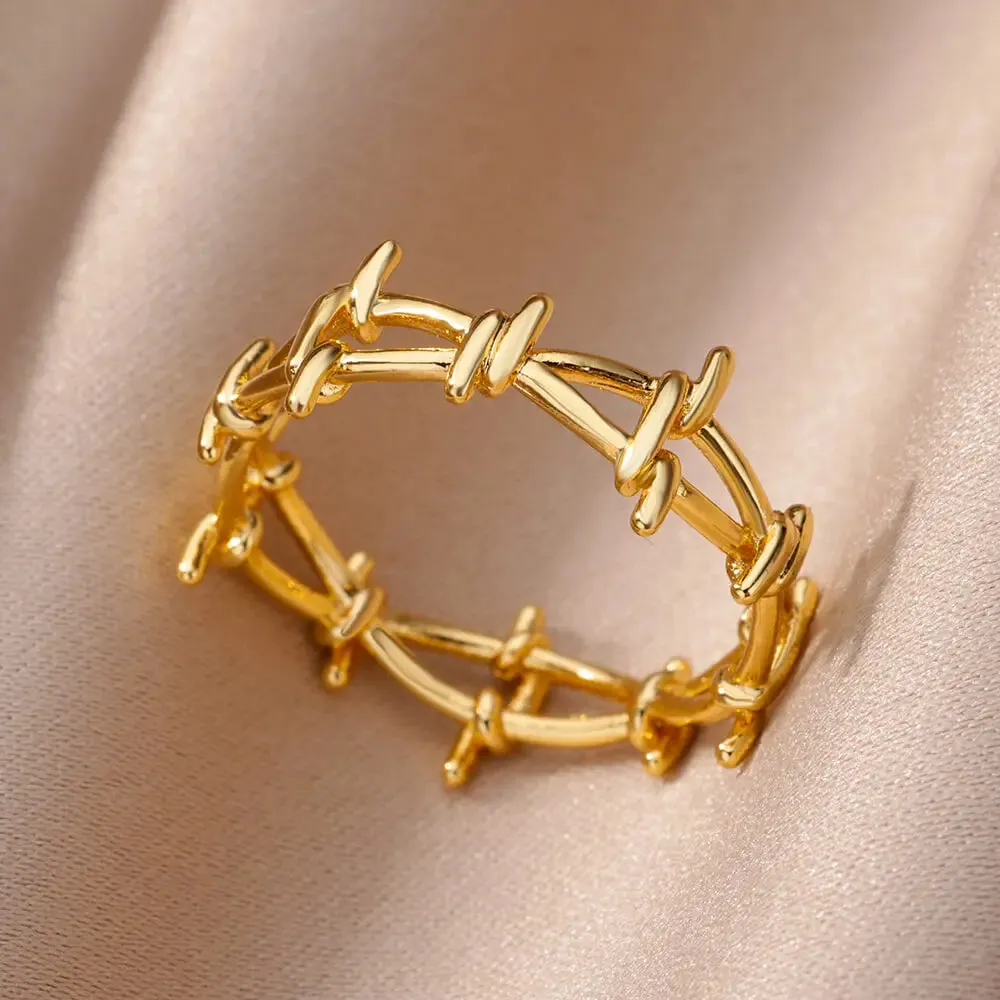 Stainless Steel Heart Rings for Women Vintage Gold Twist Barbed Wire Aesthetic Jewelry Gifts