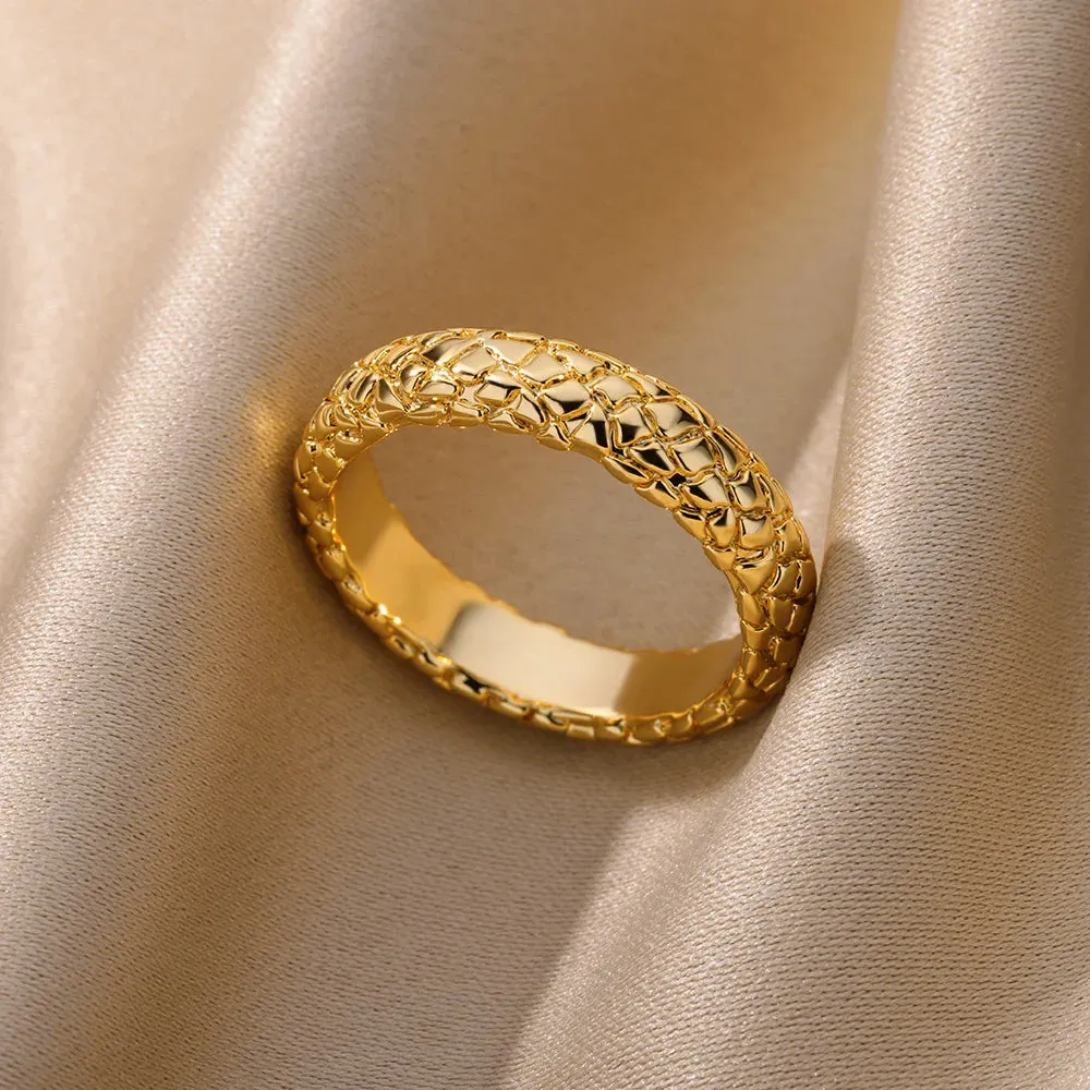 Stainless Steel Heart Rings for Women Vintage Gold Twist Barbed Wire Aesthetic Jewelry Gifts