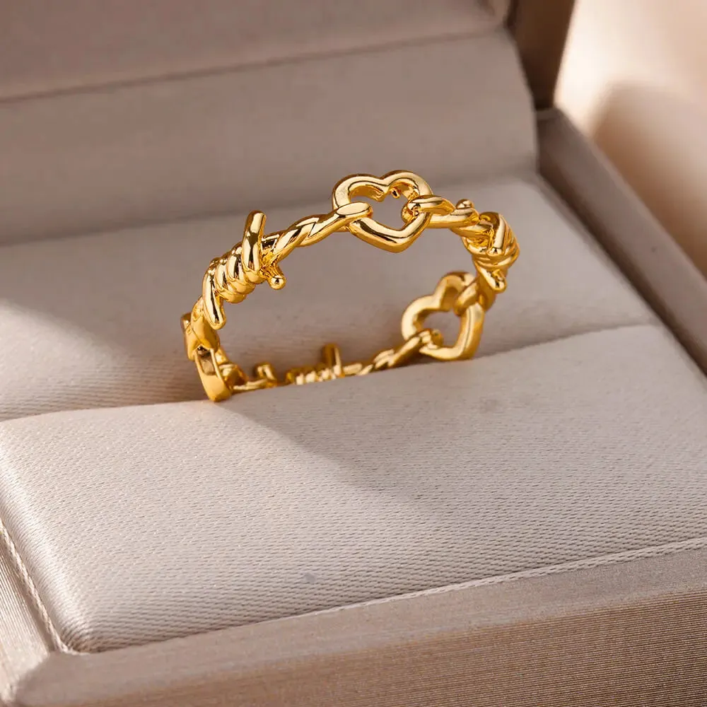 Stainless Steel Heart Rings for Women Vintage Gold Twist Barbed Wire Aesthetic Jewelry Gifts
